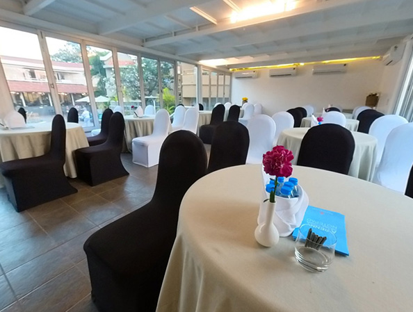 Your Guide to Organising Seamless Poolside Corporate Events in Goa at Whispering Palms