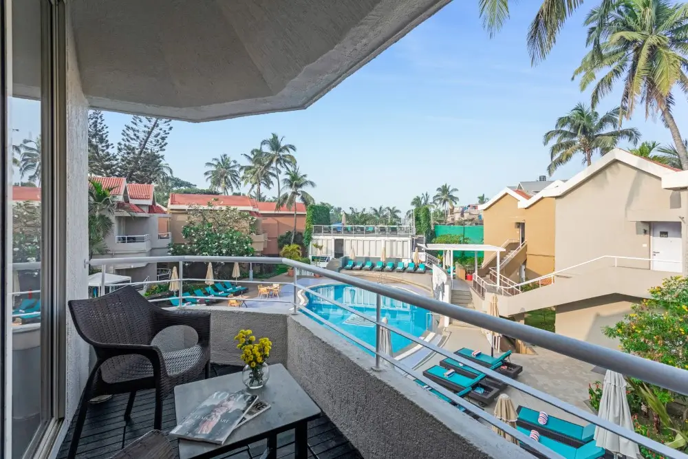 beach resort in Goa for family at Whsipering Palms Goa